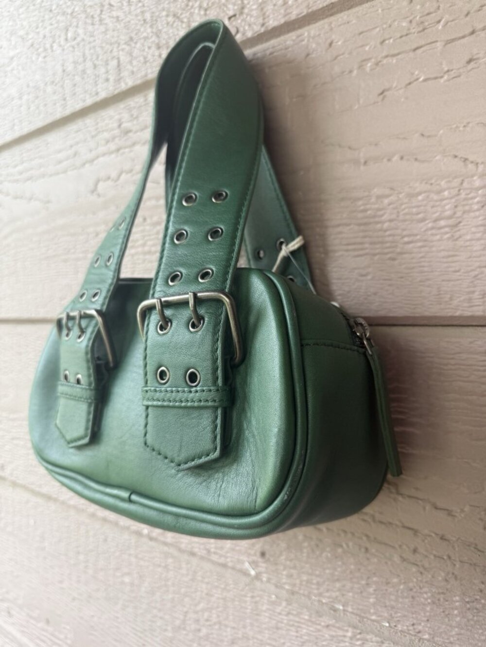 Free People Women’s Green Leather Mini Shoulder Bag Buckle Strap NWT - Picture 4 of 14